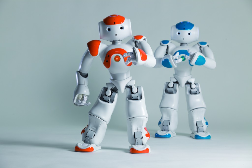 1st of all: NAO Robots are the coolest looking bots ever! 
