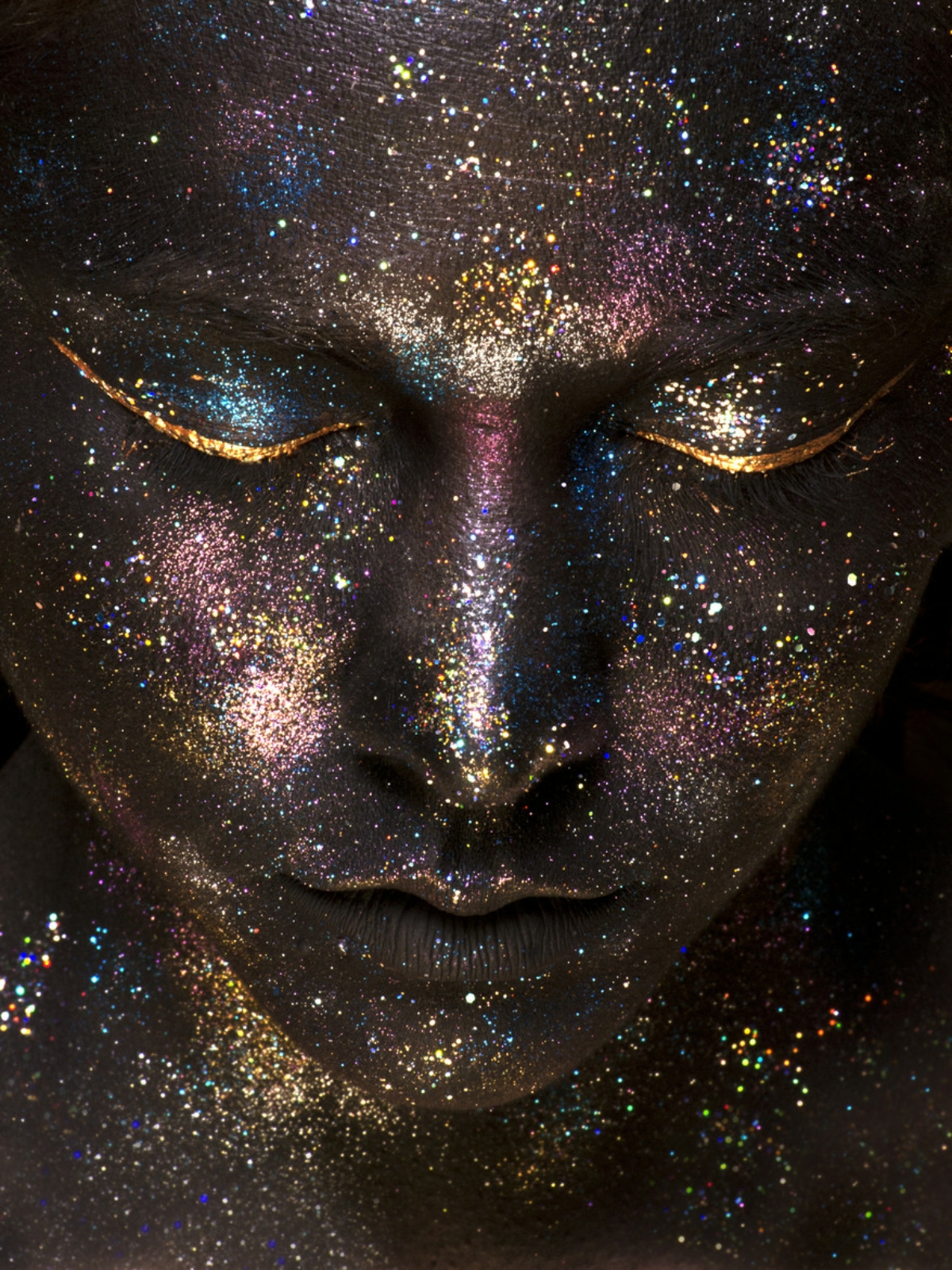 He who lives in harmony with himself lives in harmony with the universe - Marcus Aurelius
